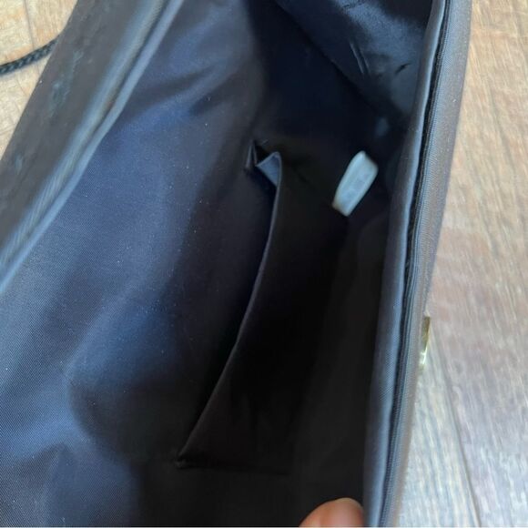 😊3/$30 Elegant Black Textured Fabric Clutch - Picture 7 of 8